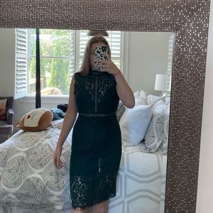 Bardot Green dress new size 8